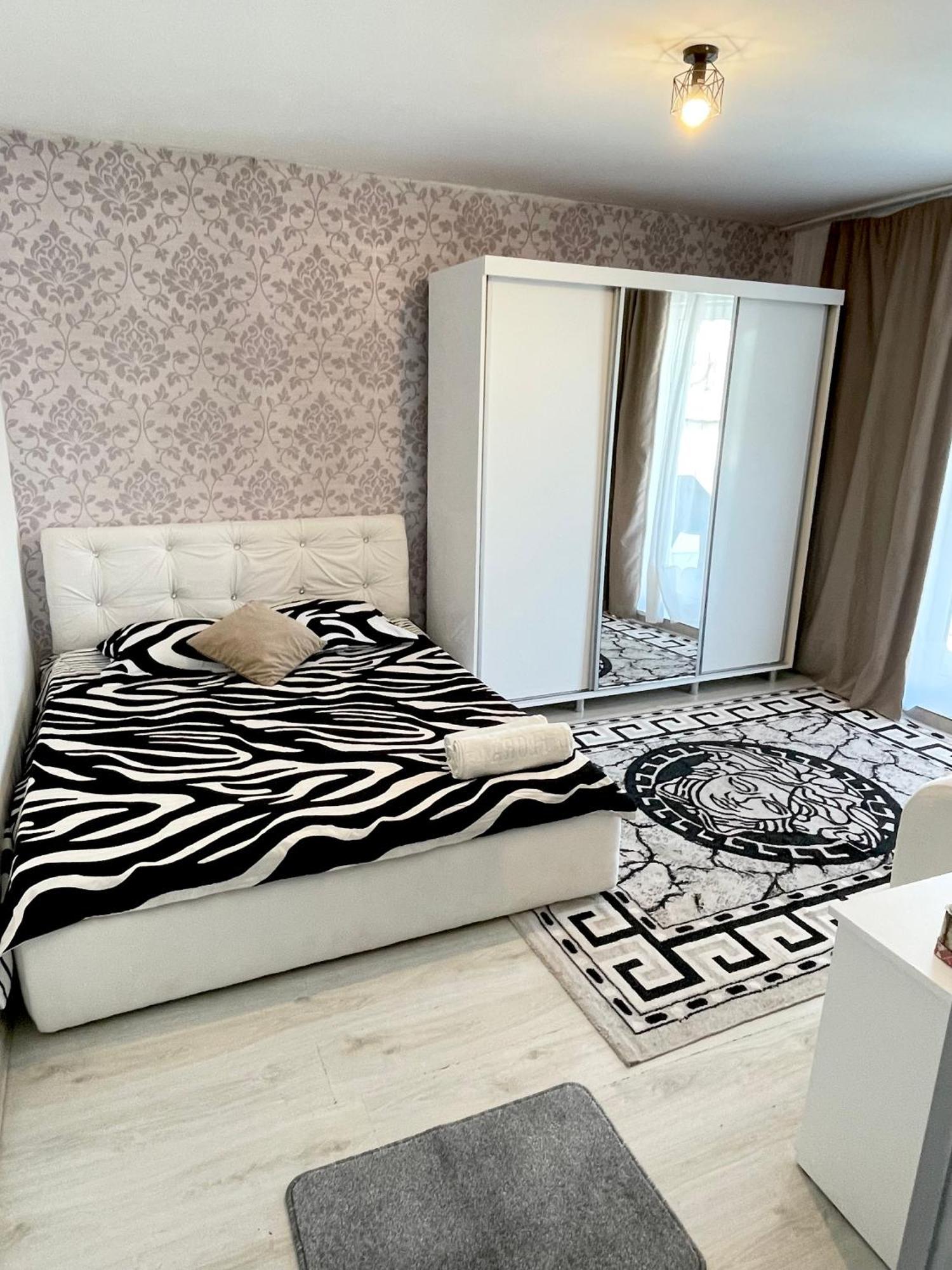 Vila Cris Apartments 那沃达利 外观 照片